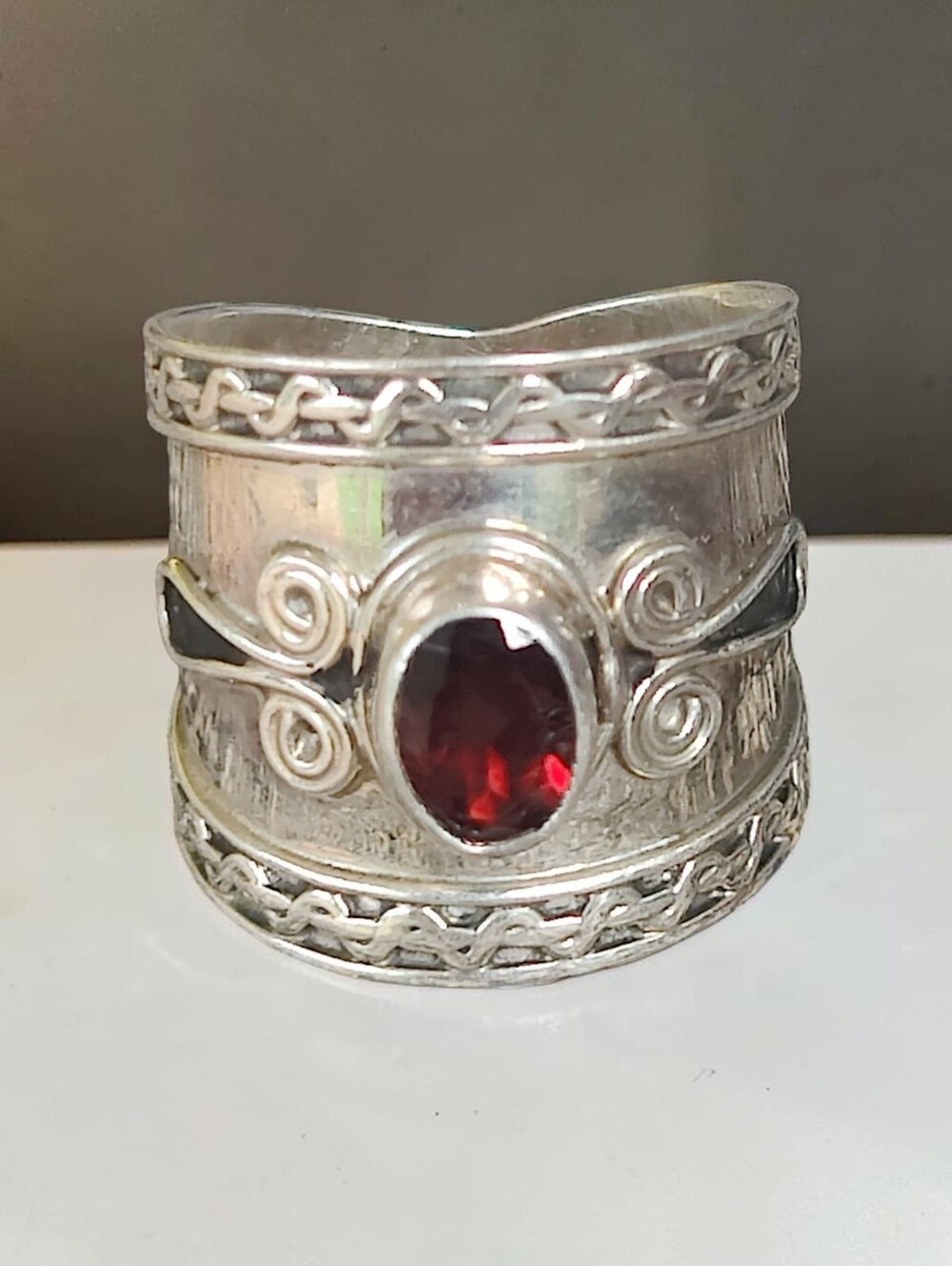 Vintage Sterling Bali Style Garnet Ring